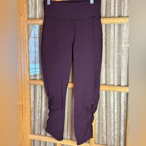 Lululemon cropped leggings